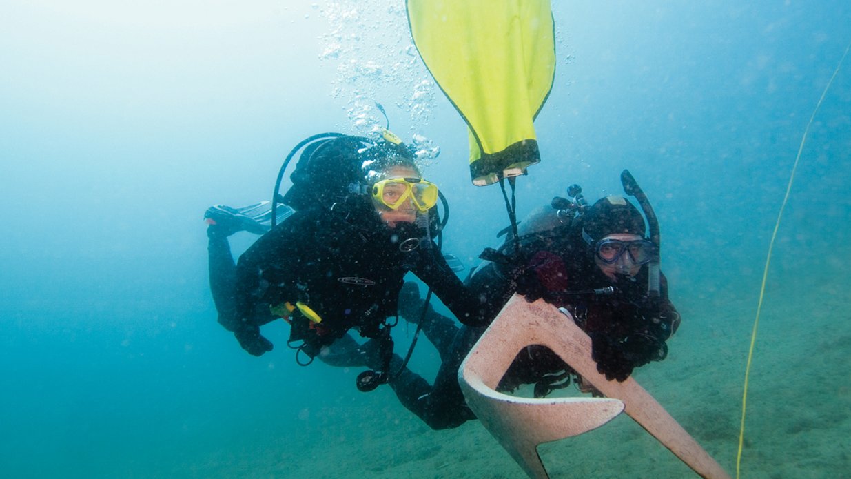 Leer duiken bij de PADI instructeur van Onderwatersport Nijmegen. Doe de specialty.